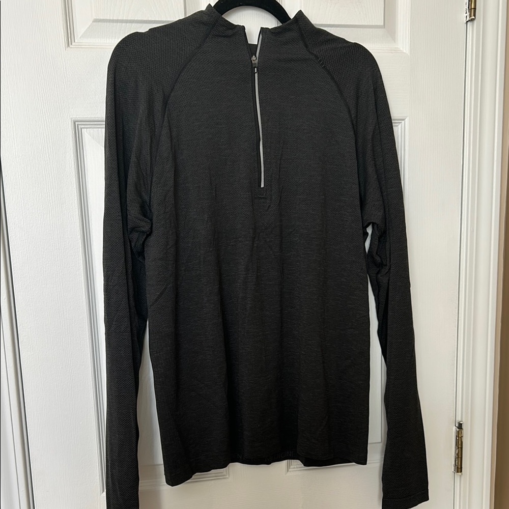 NWOT Lululemon Metal Vent Tech Long Sleeve Half-Zip Pullover Men’s - Graphite - Picture 2 of 4
